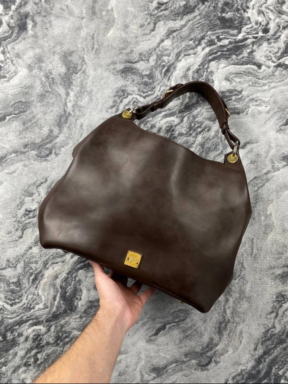 Mulberry Brown Leather Shoulder Bag with Gold Hardware